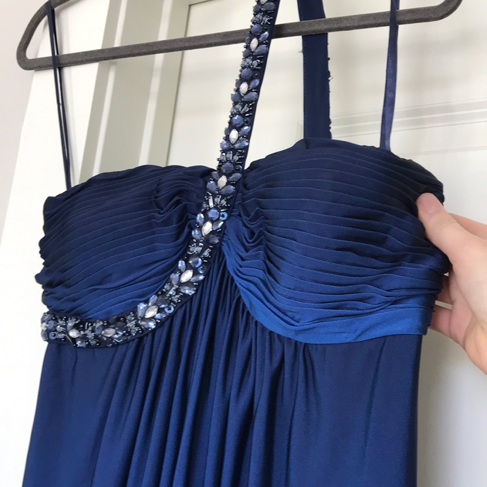 Formal/prom dress - Picture 1 of 5